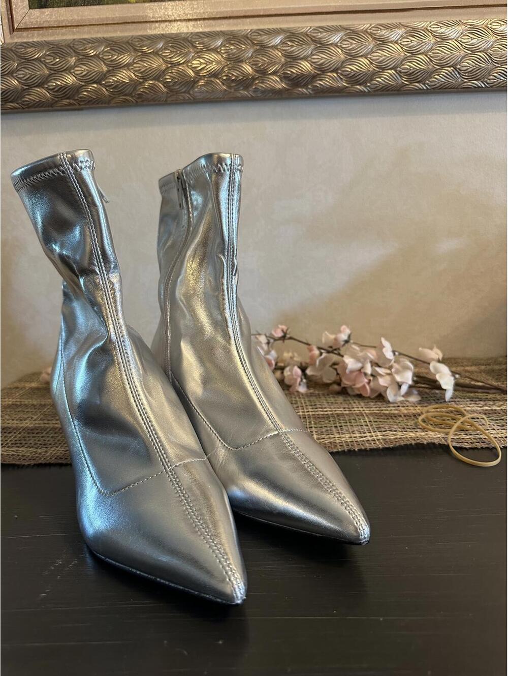 Abound Silver Metallic Heeled Ankle Boots Size 7 New